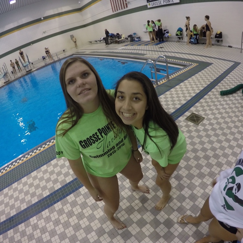 Meet your Posher, Kayla